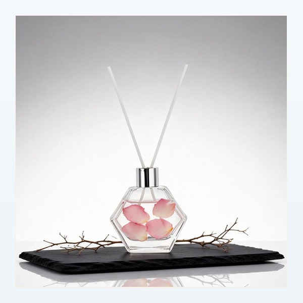 <bdi>50 ml</bdi> glass reed diffuser bottle لـ reed sticks & rattan — wholesale glass packaging from Eaglebottle China factory