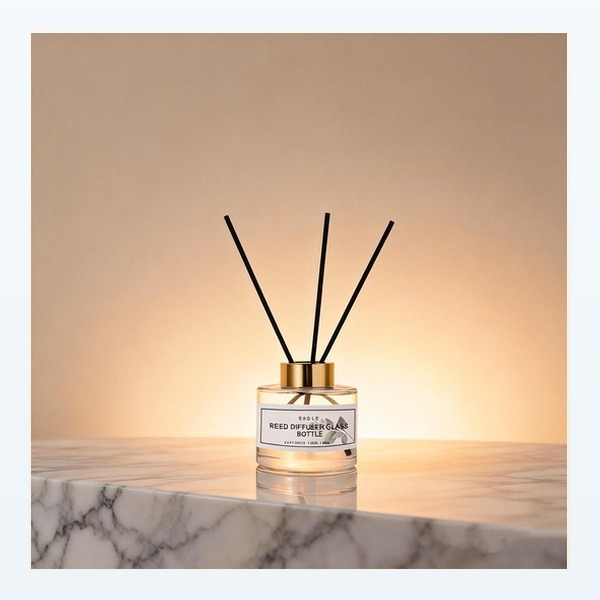 <bdi>30 ml</bdi> glass reed diffuser bottle مع collar neck — wholesale glass packaging from Eaglebottle China factory