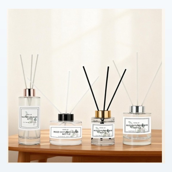 <bdi>50 ml</bdi> glass reed diffuser bottle aroma diffuser refill bottle — wholesale glass packaging from Eaglebottle China factory