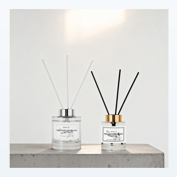 <bdi>30 ml</bdi> glass reed diffuser bottle home fragrance container, bulk — wholesale glass packaging from Eaglebottle China factory