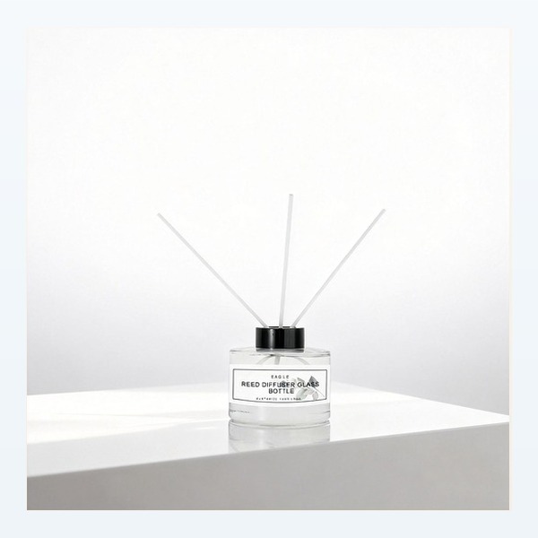 <bdi>50 ml</bdi> glass reed diffuser bottle aroma diffuser refill bottle — wholesale glass packaging from Eaglebottle China factory