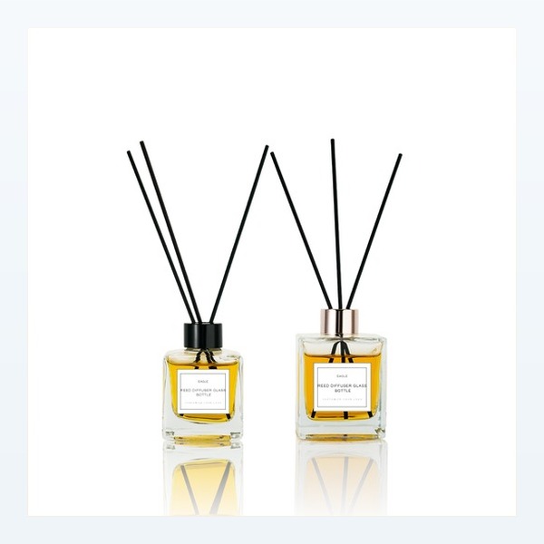 <bdi>50 ml</bdi> square glass reed diffuser bottle home fragrance container, bulk — wholesale glass packaging from Eaglebottle China factory