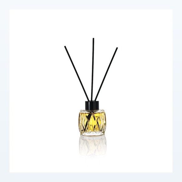<bdi>100 ml</bdi> glass reed diffuser bottle empty & refillable, wholesale — wholesale glass packaging from Eaglebottle China factory