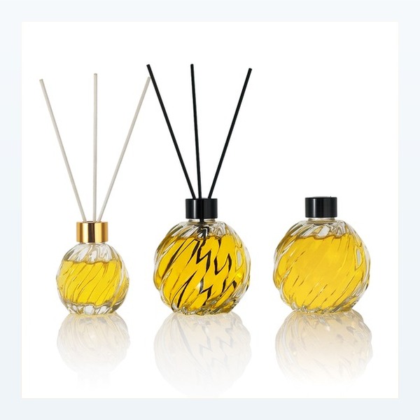 <bdi>30 ml</bdi> glass reed diffuser bottle home fragrance container, bulk — wholesale glass packaging from Eaglebottle China factory