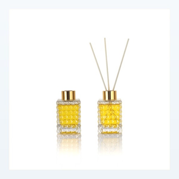 <bdi>50 ml</bdi> glass reed diffuser bottle مع collar neck — wholesale glass packaging from Eaglebottle China factory