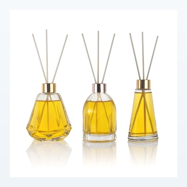<bdi>50 ml</bdi> glass reed diffuser bottle مع collar neck — wholesale glass packaging from Eaglebottle China factory