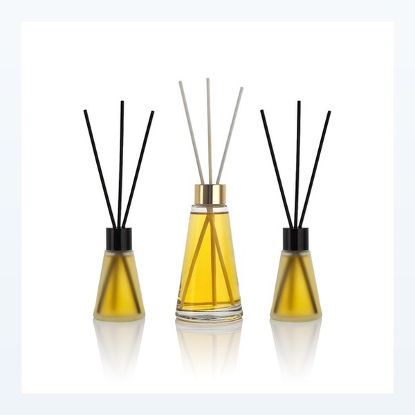 <bdi>100 ml</bdi> glass reed diffuser bottle home fragrance container, bulk — wholesale glass packaging from Eaglebottle China factory