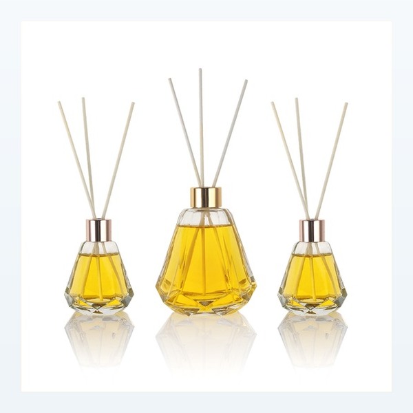 <bdi>100 ml</bdi> glass reed diffuser bottle لـ reed sticks & rattan — wholesale glass packaging from Eaglebottle China factory