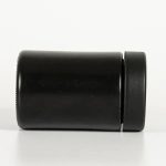 Grosir Toples Hitam Putih Matte Tahan Anak Kustom 2oz 3oz 4oz 5oz Toples Kaca Kemasan Bunga Dengan Tutup Sekrup Plastik Hitam | botol elang