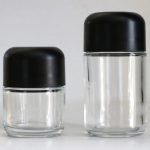 Grosir 1 Oz 2 Oz 4 Oz 6 Oz 3.5g Stoples Kaca Bening Tahan Anak Cetak Kustom dengan Tutup Tahan Anak Hitam | botol elang