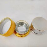 മൊത്തവ്യാപാരം 5ml 7ml 9ml Tiny Vaccum Jar Sealer Concentrates Glass Gold Sliver UV Concentrate Jars Wax Child Proof Containers Oil | കഴുകൻ കുപ്പി